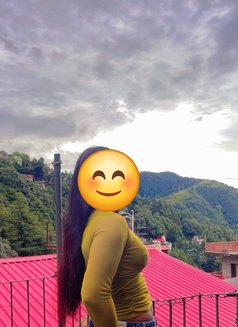 Priyanka - escort in Noida Photo 6 of 7