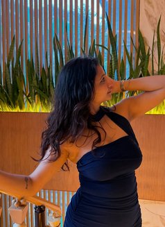 Priyanka Escort - escort in Ahmedabad Photo 1 of 3