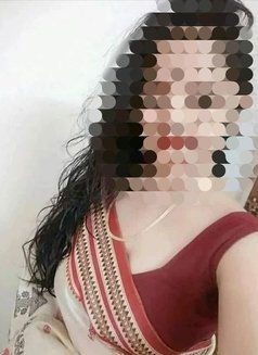 Priyanka real meet and cam session - escort in Kochi Photo 1 of 1