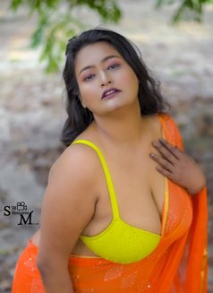 Priyanka - escort in Hyderabad Photo 5 of 17