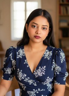 Priyanka - escort in Hyderabad Photo 15 of 17