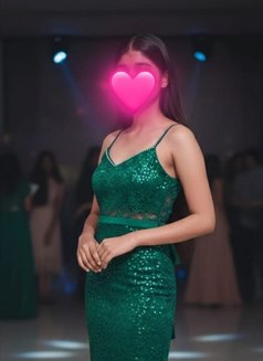 Priyanka - escort in Hyderabad Photo 3 of 4