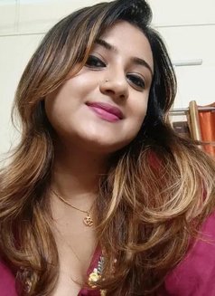 Priyanka - puta in Kannur Photo 2 of 4