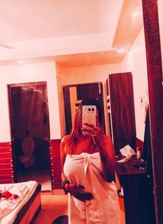 Priyanka - escort in Kolkata Photo 5 of 8