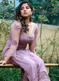 Priyanka - escort in Kuala Lumpur Photo 3 of 3