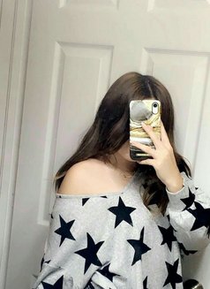 Priyanka - escort in New Delhi Photo 2 of 2