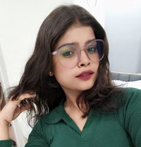 ️PRIYANKA (REAL MEET AND CAM SHOW) - puta in Hyderabad Photo 4 of 5