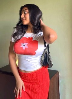 Priyanka - escort in Surat Photo 4 of 6