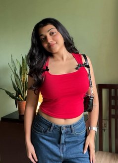 Priyanka - escort in Visakhapatnam Photo 2 of 5