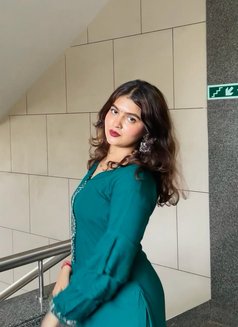 Priyanka - escort in Visakhapatnam Photo 1 of 2