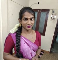 Priyanka - Intérprete transexual de adultos in Chennai