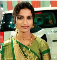 Priyanka - Transsexual escort in Chennai