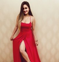 Priyanka Indian Model - escort in New Delhi