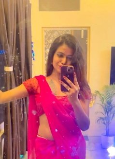 Priyanka..it's only cam service - escort in Hyderabad Photo 9 of 10