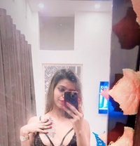 Priyanka..its only cam service - puta in New Delhi