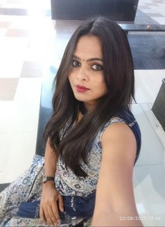 Priyanka 12 - Transsexual escort in Pune Photo 11 of 12