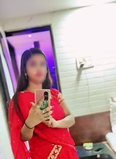 ❣️ CAM SHOW & REAL MEET ❣️ - puta in Hyderabad Photo 2 of 3