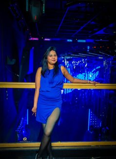 Priyanka Sharma - puta in Noida Photo 3 of 3