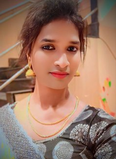 Priyanka shemale Chennai - Transsexual escort in Chennai Photo 3 of 3