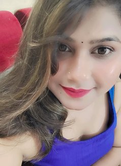 Priyanka Singh - escort in Coimbatore Photo 3 of 3
