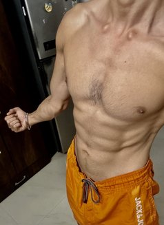 Priyansh for Men, Women and Couples - Male escort in Mumbai Photo 1 of 6