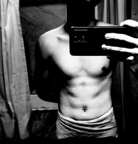 Priyansh - Male escort in Mumbai