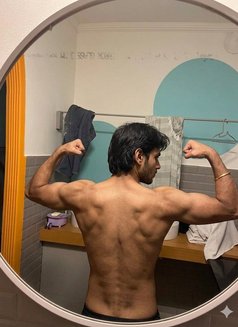 Priyansh 27 - Male escort in Dehradun, Uttarakhand Photo 4 of 5