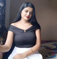 Priyanshi I Want to Meet Genuine Guys He - escort in Kochi Photo 1 of 2
