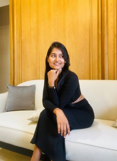 Priyanshi - puta in Candolim, Goa Photo 1 of 1