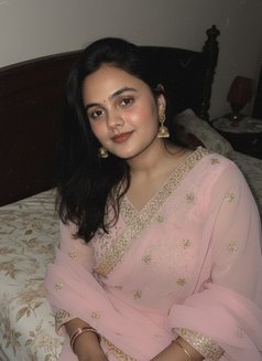 Priyanshi - escort in Chennai Photo 2 of 2