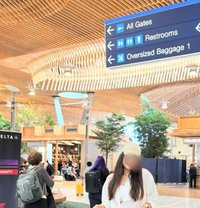 Priyanshi indian naughty GFE spl Bj - puta in Dubai Photo 1 of 10