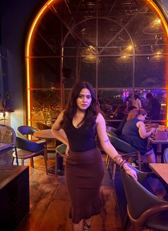 Priyanshi - escort in Surat Photo 4 of 5