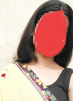 priyanshi (Real Meet and Cam Show) - escort in Chennai Photo 2 of 4