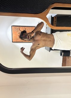 Priyanshu - Male escort in Kolkata Photo 2 of 2