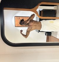 Priyanshu - Male escort in Kolkata