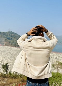 Priyanshu - Acompañantes masculino in Kolkata Photo 5 of 8