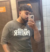 Priyanshu - masseur in Gurgaon