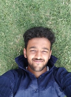 Priyanshu - Acompañantes masculino in Pune Photo 6 of 7