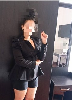 Priyavi Independent, for You ! - escort in Colombo Photo 1 of 8