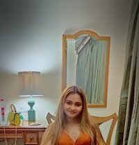 Priyotama Escort Service - puta in Kolkata