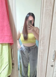 Profesional Masage Chuby Girl Full Servi - puta in Muscat Photo 7 of 10