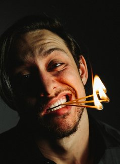 Profesional massage and strip - masseur in Tel Aviv Photo 7 of 9