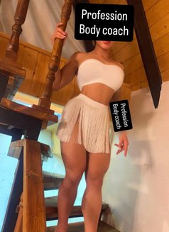 Profession Body Coach - escort in Kuwait Photo 3 of 3