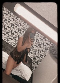 Professional and Real ESCORT ANNE - escort in Manila Photo 3 of 25