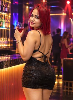 Professional Escorts Service - puta in Bangalore Photo 2 of 6