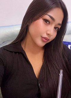 Professional full body massage - escort in Al Manama Photo 5 of 5