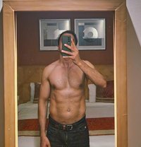 Professional MALE ESCORT for Service - Acompañantes masculino in Bangalore