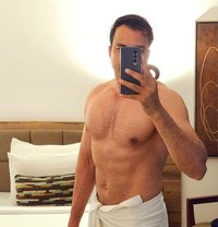 Professional MALE ESCORT for Service - Acompañantes masculino in Bangalore Photo 1 of 4
