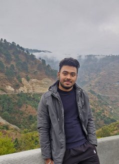 FREE Professional Male Escort - Acompañantes masculino in New Delhi Photo 7 of 8
