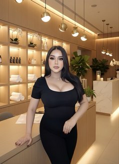 Professional massage and service - Transsexual escort in Riyadh Photo 3 of 10